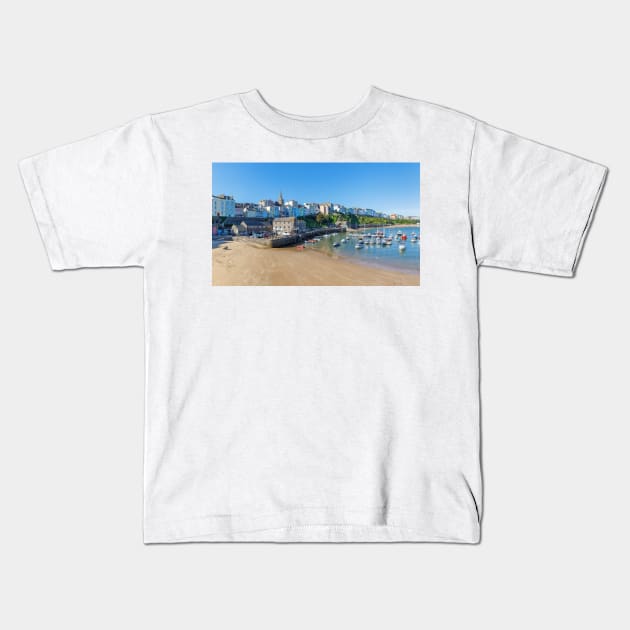 Tenby Harbour Beach, Pembrokeshire Kids T-Shirt by GrahamPrentice